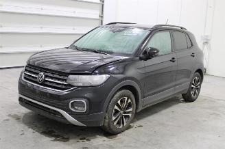 demontáž osobní automobily Volkswagen T-Cross  2020/12