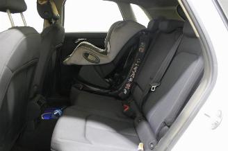Audi Q3  picture 11