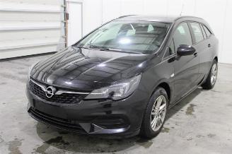 Coche accidentado Opel Astra  2021/1