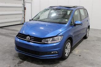 škoda osobní automobily Volkswagen Touran  2021/4