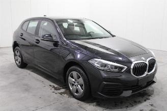 BMW 1-serie 116 picture 2