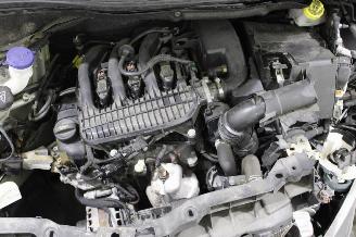 Peugeot 208  picture 21