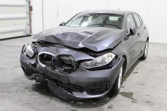  BMW 1-serie 118 2019/10