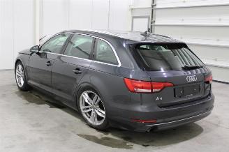 Audi A4  picture 4