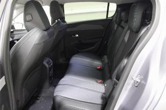 Peugeot 308  picture 11