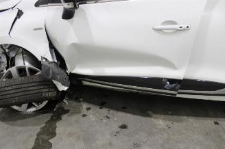 Renault Clio  picture 5