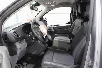 Opel Vivaro  picture 11