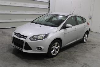 Purkuautot passenger cars Ford Focus  2012/7