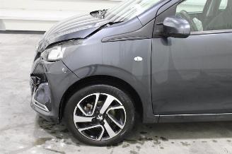Peugeot 108  picture 5