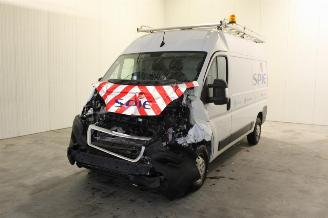Unfallwagen Peugeot Boxer  2023/3