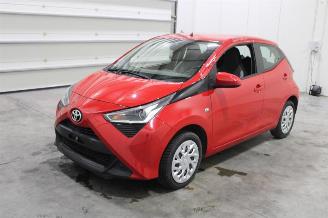 uszkodzony samochody osobowe Toyota Aygo  2022/5