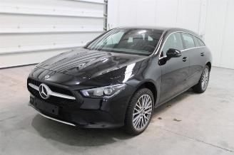 Unfallwagen Mercedes Cla-klasse CLA 250 2023/5