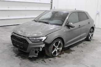 Voiture accidenté Audi A1  2022/8