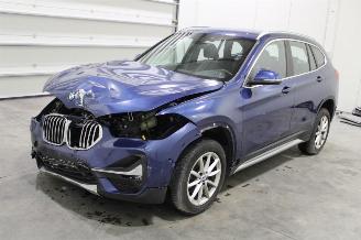 skadebil auto BMW X1  2022/2