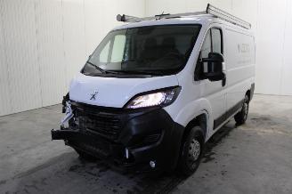 skadebil auto Peugeot Boxer  2023/9