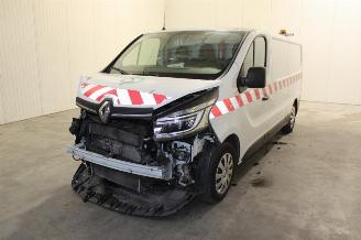 Coche accidentado Renault Trafic  2021/10