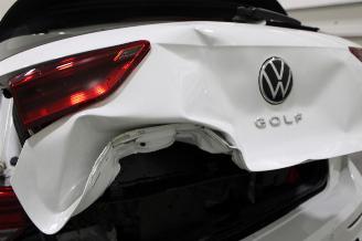 Volkswagen Golf  picture 24