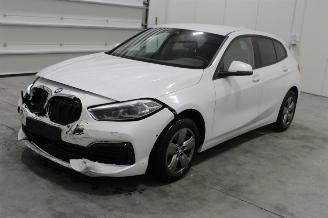 Schadeauto BMW 1-serie 116 2022/8
