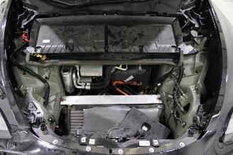 Tesla Model Y  picture 17