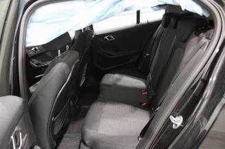 BMW 1-serie 118 picture 11