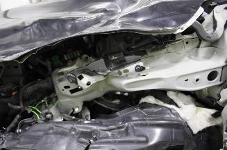 Peugeot 208  picture 22