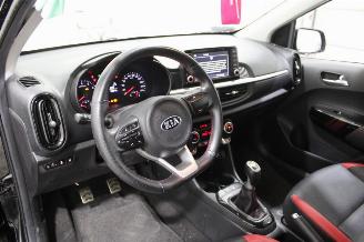 Kia Picanto  picture 8