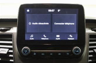 Ford Transit  picture 13