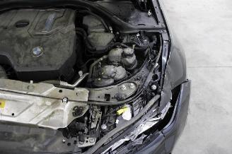 BMW 3-serie 320 picture 18