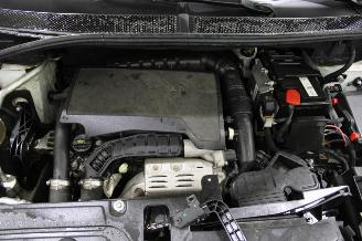 Peugeot 5008  picture 13