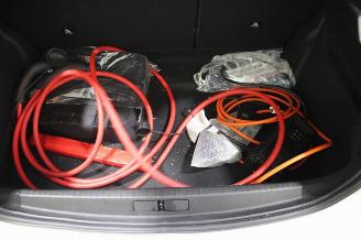 Peugeot 208  picture 20