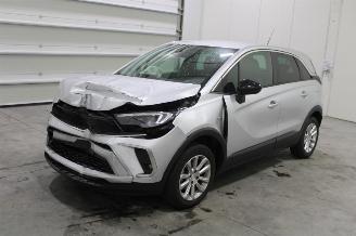 Vaurioauto  passenger cars Opel Crossland X 2022/11