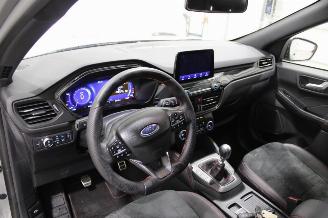 Ford Kuga  picture 11