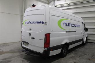 Mercedes Sprinter  picture 3