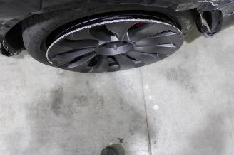 Tesla Model Y  picture 22