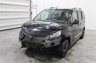 krockskadad bil auto Toyota ProAce CITY 2020/11