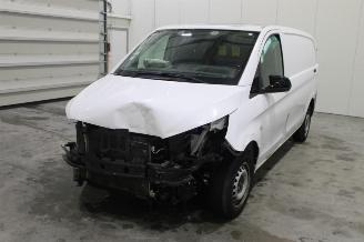 Démontage voiture Mercedes Vito  2021/12