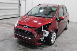 Damaged car Ford B-Max  2017/5