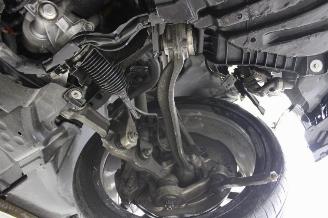 Mercedes C-klasse C 300 picture 16