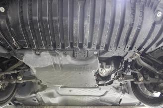 Mercedes C-klasse C 300 picture 15