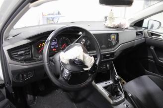 Volkswagen Polo  picture 9