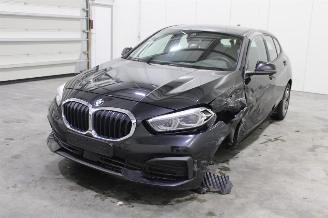 Damaged car BMW 1-serie 116 2024/6