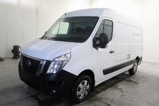 damaged passenger cars Nissan Interstar  2024/5
