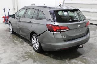 Opel Astra  picture 4