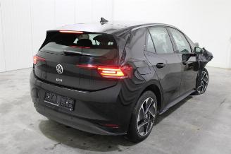 Volkswagen ID.3  picture 3