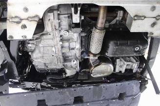 Peugeot 2008  picture 17