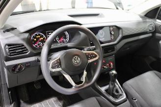 Volkswagen T-Cross  picture 11