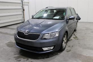 Uttjänta bilar auto Skoda Octavia  2015/4