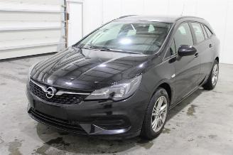 Vrakbiler auto Opel Astra  2021/1