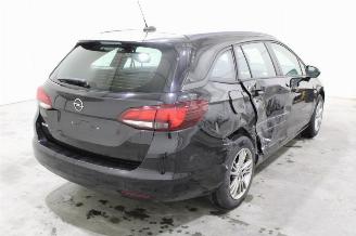 Opel Astra  picture 3