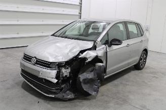 Vrakbiler auto Volkswagen Golf  2020/8